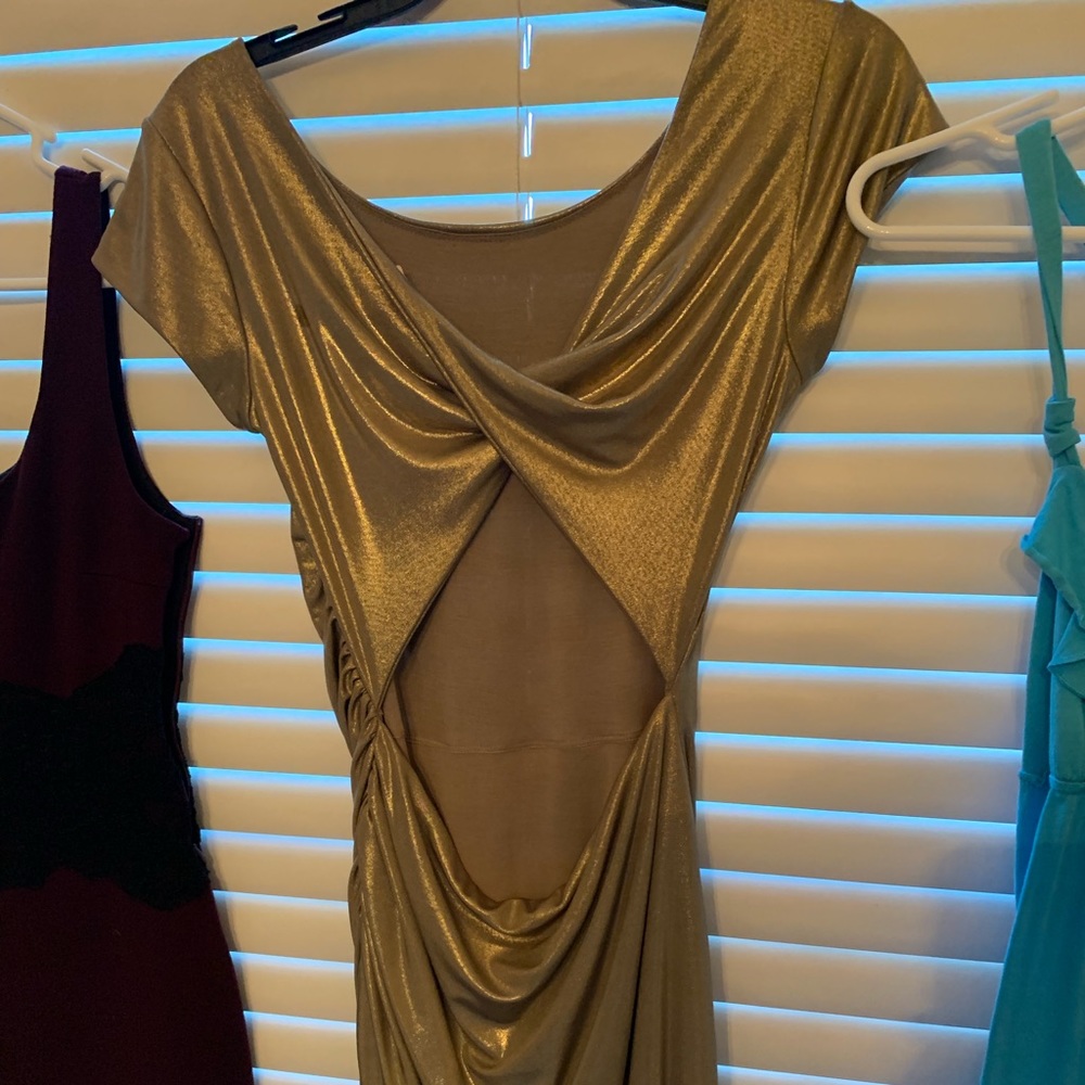 Bailey 44 gold open back mini - worn 1 time